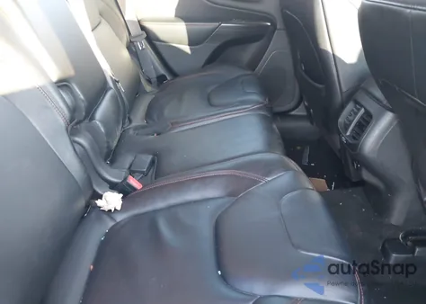 2015 Jeep Cherokee Trailhawk z USA, uszkodzony, nr VIN 1C4PJMBS7FW503144